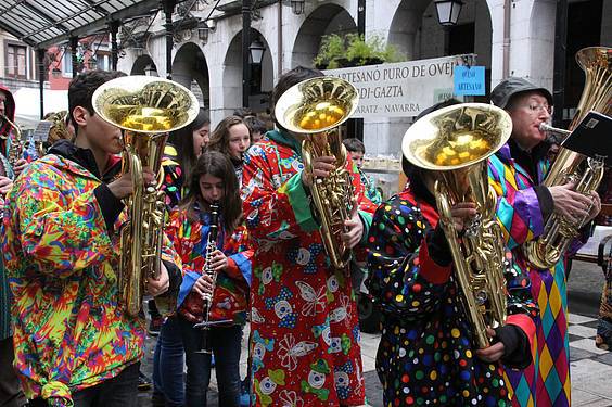 Zaldunita bezpera 2015 8 1423914279487