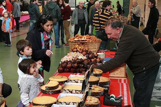 Amasako Azoka Berezia 2 1383320277503