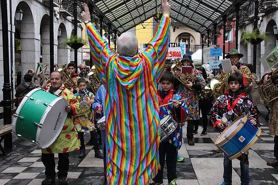 Zaldunita bezpera 2015 15 1423914282858