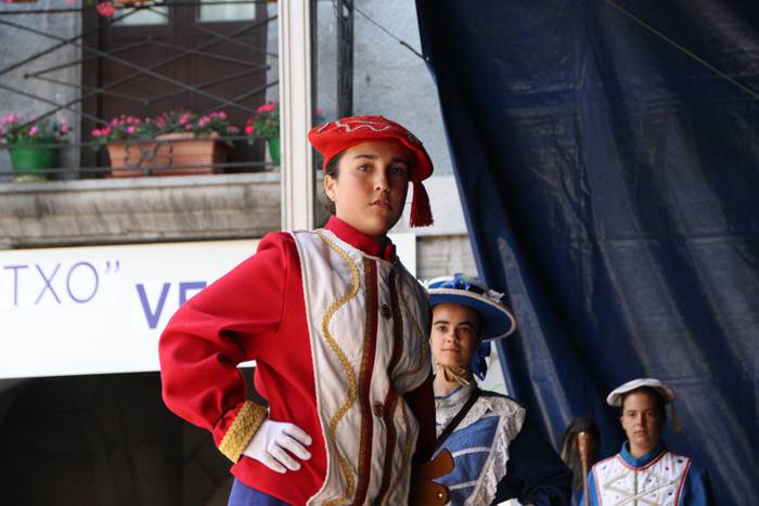 Alegiako Karmen jaiak Sutarri emanaldia 30 1437063412707