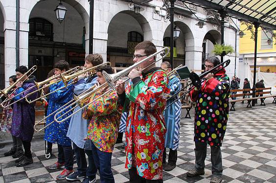 Zaldunita bezpera 2015 16 1423914283350