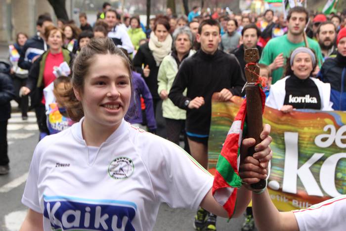 19. Korrika, furgonetatik 98 1426939607053