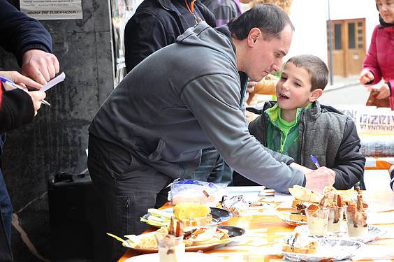 Korrika Eguna, Aduna 44 1425291437259