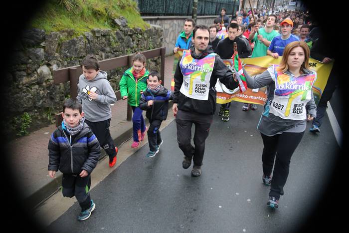 19. Korrika, lekukoak 7 18 1426941392637