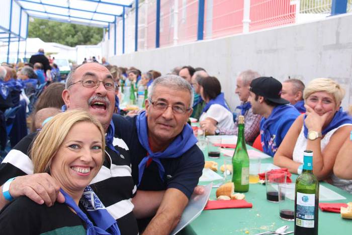 Berazubi auzoren 50. urteurrena 12 1442073473466