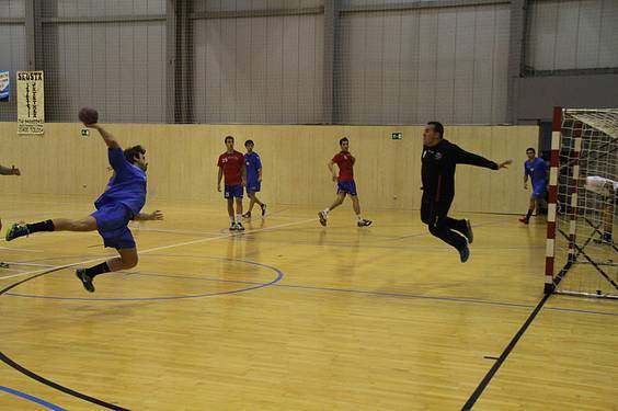 Tolosa Eskubaloia - Usurbil 21 1413991193341