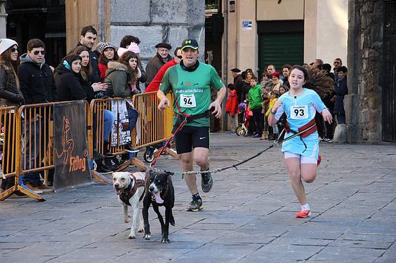 txakur krosa 2015 32 1422287500055