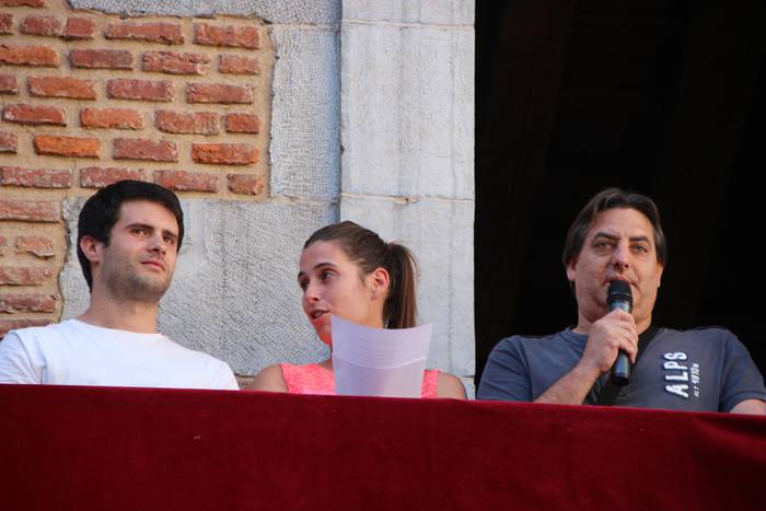 Sanjoanak tolosa txupinazoa 2015 18 1435084220076