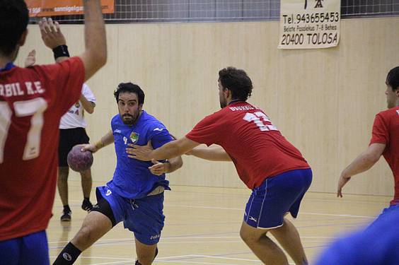 Tolosa Eskubaloia - Usurbil 23 1413991194505