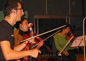 Xabier Zeberio: «Buruari buelta asko eman dizkiogu pieza arkaiko hauek moldatzeko»