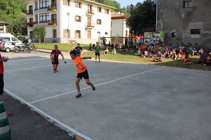 Altzoko Frontoi Zaharreko Txapelketa 2015 2 1436435059181