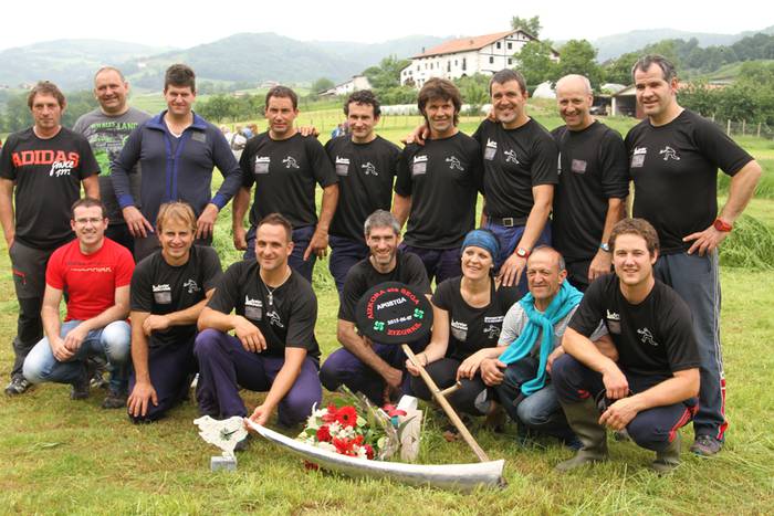 Alatzne Etxaburua astondoa apustu 2015 2 154 1433776083044