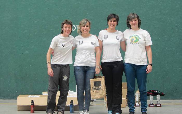 emakumeak pilotari 2 1433007615286