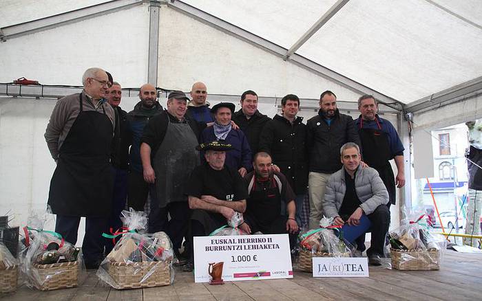 Juan Bautista Etxabe, burruntzian hoberena 17 1426957655520