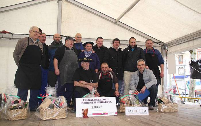 Juan Bautista Etxabe, burruntzian hoberena 18 1426957657108