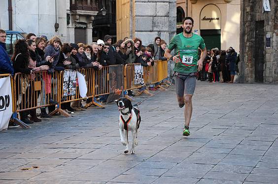 txakur krosa 2015 40 1422287504052