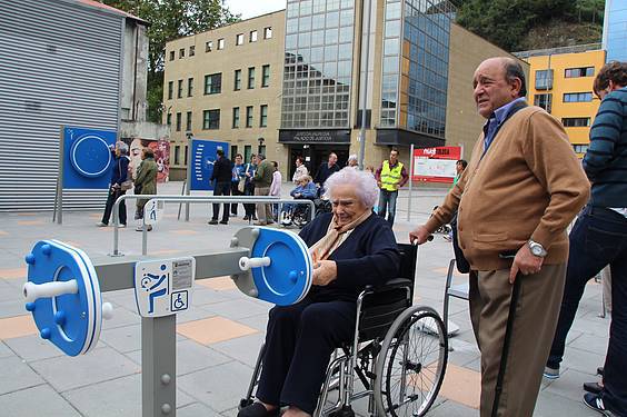 Asteazken osasuntsuak  23 1413372515850