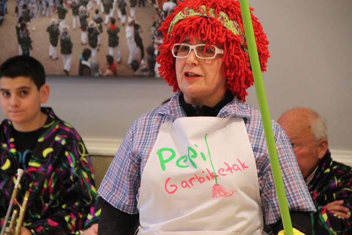 piñata igandea iurreamendi 2015 4 1424703844564