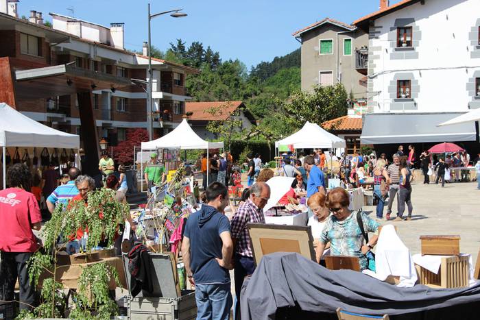 IV. Udaberriko Azoka, inoiz baino koloretsuago 1 1431265882114