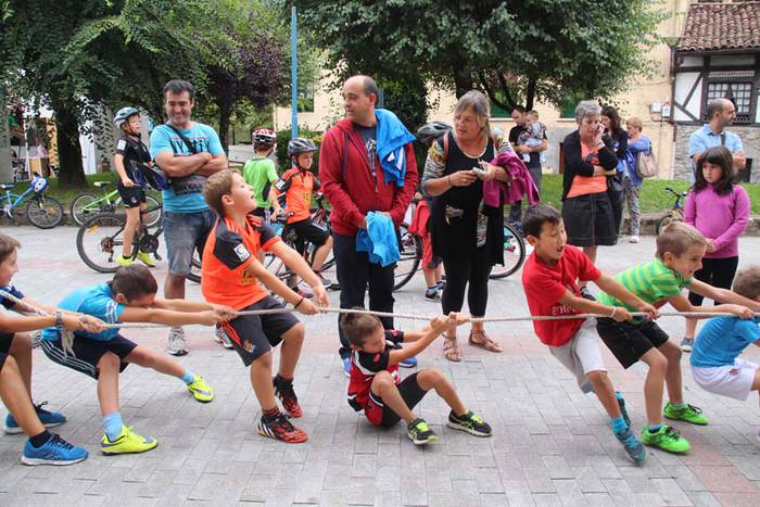 Alegiako Kalebeherako jaiak 2015 25 1442077939687