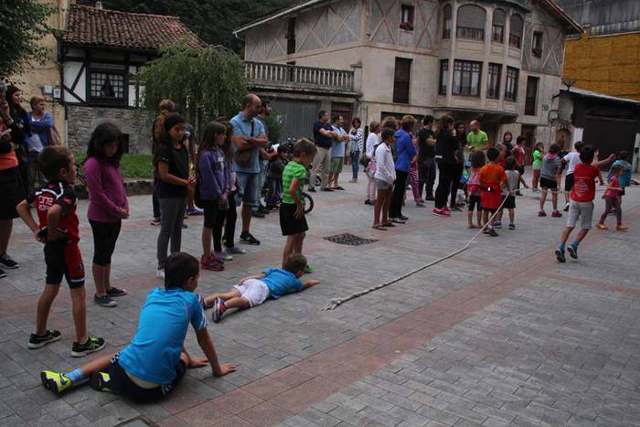 Alegiako Kalebeherako jaiak 2015 26 1442077940038