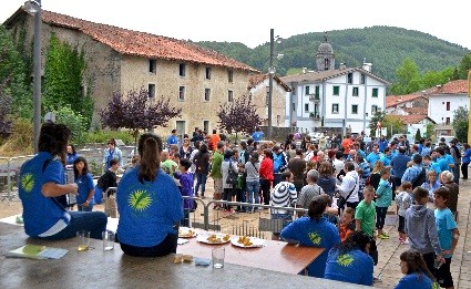 Sei egunez, aspertzeko betarik gabe