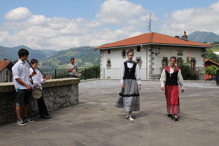 Belauntza San Joan Eguna 21 1435148076560