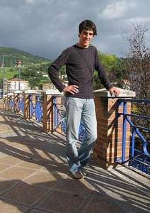 Iker Telletxea: «Hasieran lagun arteko kontu bat zirudiena mailaz igotzen joan da»