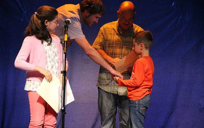 Uxola Sariak 2015, sari banaketa 7 1433956240494