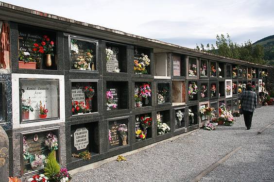 Santu Guztien Eguna 3 1383323334536