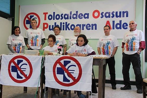 TOPAk sinadurak bilduko ditu lan mahai bat eratzearen alde