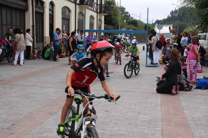 Alegiako Kalebeherako jaiak 2015 44 1442077945814