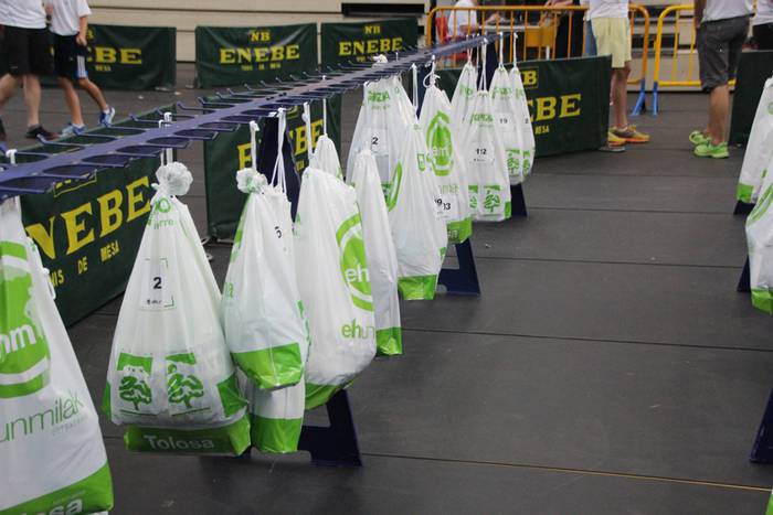 Ehunmiliak proba Tolosatik 2015 10 1436612824782