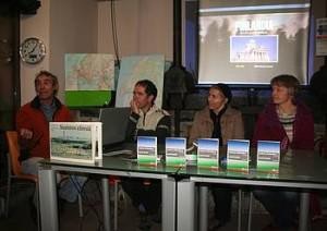 Euskal Herria eta Finlandia elkartu ditu bi herrietako hizkuntzen hiztegi batek