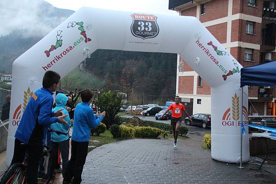 Berrobiko XII. herri krosa 31 1417285433338