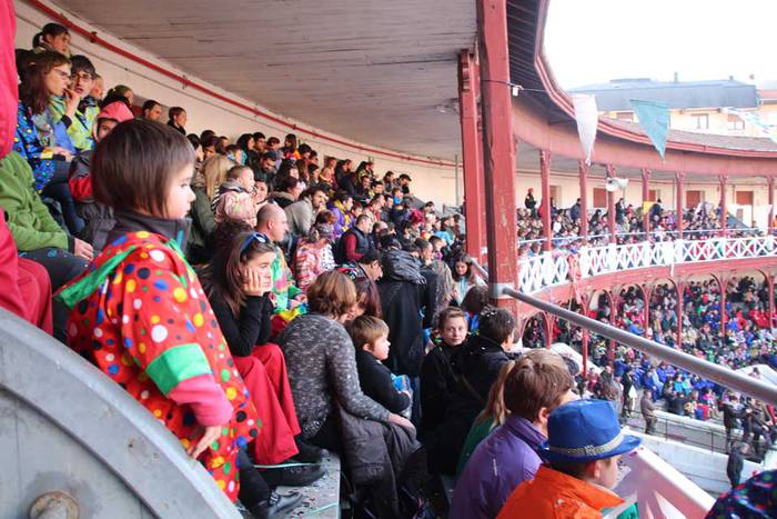 ostegun gizen 2015 zezenak 3 4 1423763586711