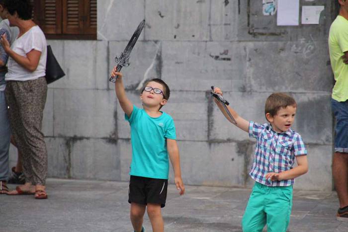 Adunako jaiak  5 1439491755031