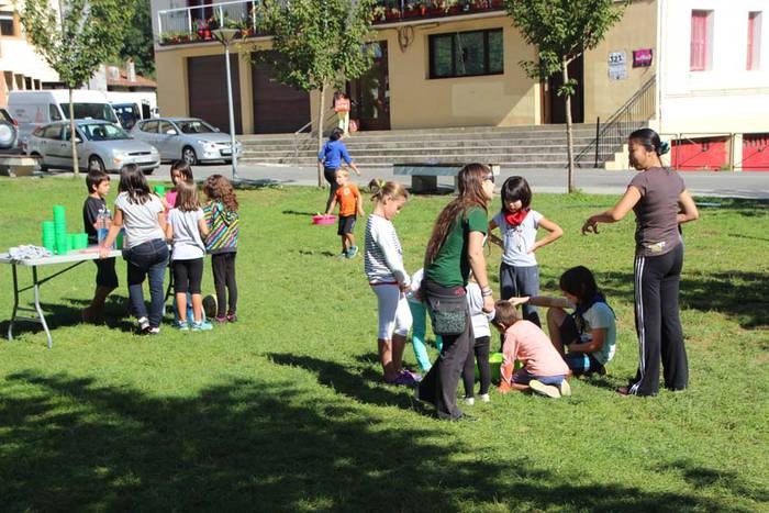 lizartzako jaiak 2015 ur jolasak 24 1441711638861