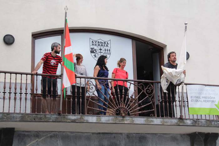 Adunako jaiak  11 1439491756913