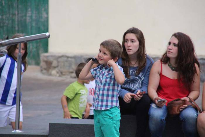 Adunako jaiak  12 1439491757242