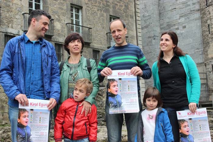 Kirol-maratoia familian egiteko plaza, Oierri laguntzeko