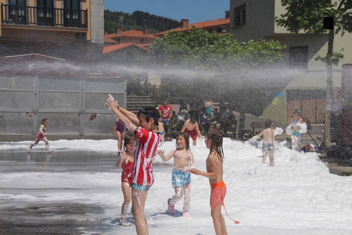 anoetako festak umeen eguna 2015 3 1433433225172