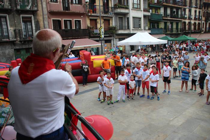 San Fermin Txiki festa Tolosan 2015 1 1436617878807