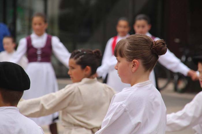 altzon haurrak dantzan 4 1438280892847