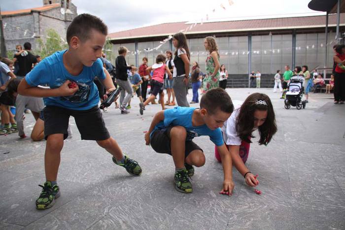 Adunako jaiak  30 1439491763187