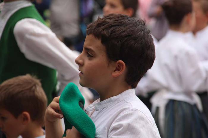 altzon haurrak dantzan 12 1438280895275