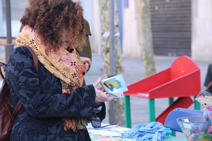 azoka solidarioa 14 1425726593018