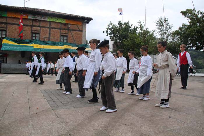 altzon haurrak dantzan 21 1438280897957