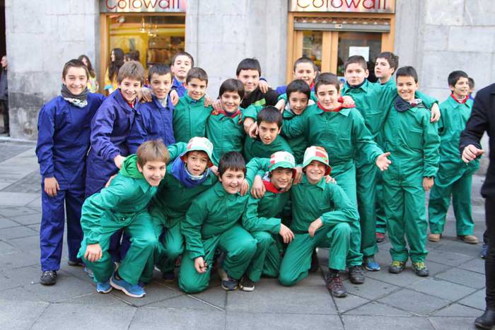 ostegun gizena txupinazoa 2015 2 1 1423761230778