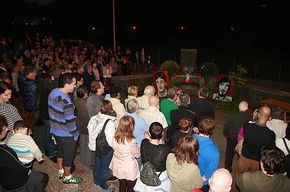 Lasa eta Zabala omenaldia 2 1381949568649